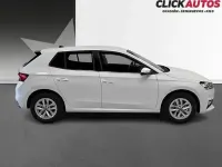 Usado Skoda Fabia Selection 115 CV (84 kW) 2025 Plata Utilitario