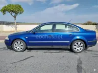 Usado VW Passat Comfortline 130 CV (95 kW) 2002 Azul Berlina