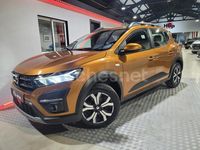 Usado Dacia Sandero Essentiel 100 CV (73 kW) 2021 Naranja Berlina