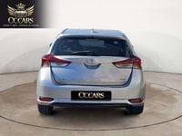 Usado Toyota Auris 90 CV (66 kW) 2016 Gris Utilitario
