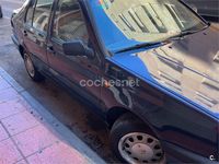 Usado VW Vento 64 CV (47 kW) 1994 Azul Berlina