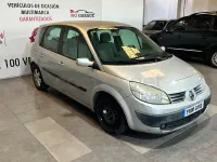 Usado Renault Scénic II Dynamique 105 CV (77 kW) 2006 Gris / plata Monovolumen
