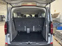 Usado VW Caravelle 110 CV (80 kW) 2025 Gris Van