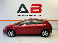 Usado Seat Leon Ecomotive 105 CV (77 kW) 2010 Rojo Utilitario