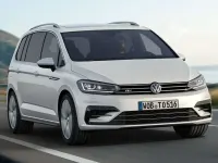 Usado VW Touran Advance 150 CV (110 kW) 2018 Negro Monovolumen