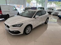 Usado Seat Leon Style 115 CV (84 kW) 2021 Blanco Berlina