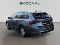 Usado Skoda Octavia 150 CV (110 kW) 2025 Gris Familiar