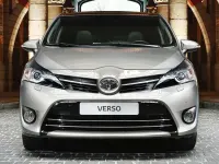 Usado Toyota Verso Active 126 CV (92 kW) 2013 Blanco Monovolumen