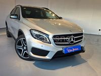 Usado Mercedes GLA220 AMG line 177 CV (130 kW) 2016 Gris / plata SUV