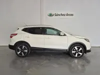Usado Nissan Qashqai N-Connecta 110 CV (80 kW) 2017 Blanco SUV