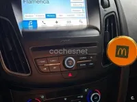 Usado Ford Focus Titanium 125 CV (91 kW) 2017 Gris / plata Berlina