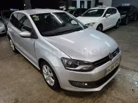 Usado VW Polo Edition 75 CV (55 kW) 2018 Gris / plata Utilitario