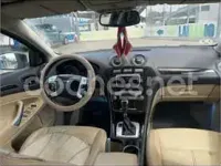Usado Ford Mondeo Ghia 130 CV (95 kW) 2007 Negro Berlina