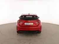 Usado Mazda 3 Luxury 120 CV (88 kW) 2017 Rojo Berlina