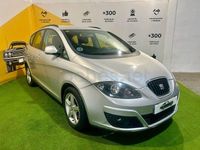 Usado Seat Altea XL Style 105 CV (77 kW) 2012 Gris / plata Monovolumen