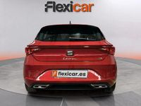 Usado Seat Leon FR 150 CV (110 kW) 2022 Rojo Utilitario