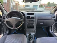 Usado Opel Astra Edition 125 CV (91 kW) 2002 Negro Berlina