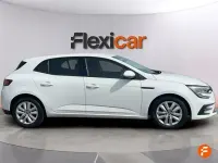 Usado Renault Mégane II Intens 140 CV (102 kW) 2022 Blanco Berlina