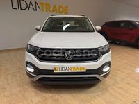 Usado VW T-Cross Advance 110 CV (80 kW) 2023 Beige SUV