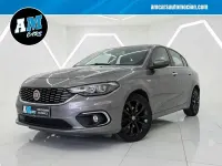 Usado Fiat Tipo Lounge 120 CV (88 kW) 2018 Gris / plata Berlina