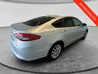 Usado Ford Mondeo Trend 187 CV (137 kW) 2020 Gris / plata Berlina