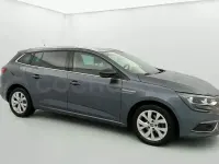 Usado Renault Mégane IV Intens 115 HP (84 kW) 2020 Cinzento Sedan