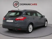 Usado Ford Focus Titanium 150 CV (110 kW) 2014 Gris / plata Familiar