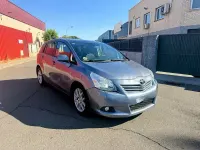 Usado Toyota Verso Advance 150 CV (110 kW) 2009 Gris / plata Monovolumen
