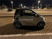 Usado Smart ForTwo Cabrio Brabus Xclusive 98 CV (72 kW) 2011 Gris / plata Descapotable
