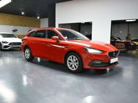 Usado Seat Leon ST Reference 116 CV (85 kW) 2021 Rojo Familiar