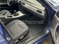 Usado BMW 318 122 CV (89 kW) 2008 Azul Berlina