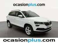 Usado Skoda Karoq Ambition 150 CV (110 kW) 2021 Blanco SUV