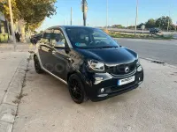 Usado Smart ForFour Passion 90 CV (66 kW) 2016 Negro Utilitario