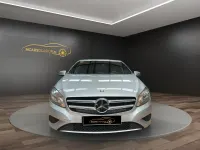 Käytetty Mercedes A180 Style 122 HP (89 kW) 2015 Harmaa Viistoperä