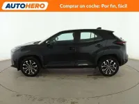 Usado Toyota Yaris Cross Active 116 CV (85 kW) 2021 Negro SUV