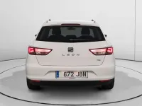Usado Seat Leon Style 105 CV (77 kW) 2014 Blanco Utilitario
