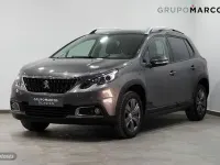 Usado Peugeot 2008 Style 82 CV (60 kW) 2019 Gris SUV