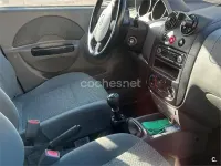 Usado Chevrolet Kalos SX 94 CV (69 kW) 2004 Gris / plata Berlina