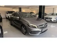 Usado Mercedes A200 136 CV (100 kW) 2018 Gris Utilitario