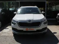 Usado Skoda Kamiq Ambition 110 CV (80 kW) 2022 Blanco SUV