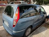 Usado Lancia Phedra 136 CV (100 kW) 2010 Azul Monovolumen