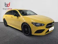 Usado Mercedes CLA200 Shooting Brake 150 CV (110 kW) 2020 Amarillo Familiar