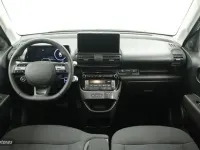 Usado Hyundai Inster 84 kW (115 CV) 2025 Amarillo Utilitario