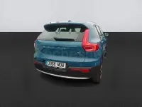 Begagnad Volvo XC40 Plus 197 HK (144 kW) 2022 Blå SUV