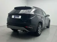 Usado Hyundai Tucson 136 CV (100 kW) 2021 Gris oscuro SUV