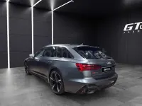 Usado Audi RS6 Premium 601 CV (442 kW) 2023 Gris / plata Familiar
