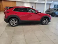 Käytetty Mazda CX-30 122 HP (89 kW) 2022 Punainen Katumaasturi