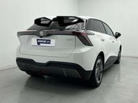 Usado MG MG4 EV Luxury 150 kW (204 CV) 2023 Blanco w&b Utilitario