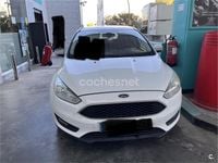Usado Ford Focus Trend 125 CV (91 kW) 2017 Blanco Berlina