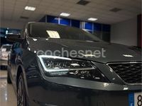 Usado Seat Toledo I-Tech 105 CV (77 kW) 2015 Gris / plata Utilitario